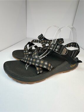 Chaco Women's Z/Cloud Check Black Color Size 9